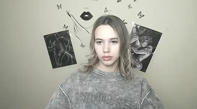 Snapshot of _StAcY chatting on December 24, 2024, 1:50 pm  StAcY online show from December 24, 2024, 1:50 pm