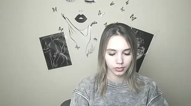 Snapshot of _StAcY chatting on January 6, 2025, 1:30 pm  StAcY online show from January 6, 2025, 1:30 pm