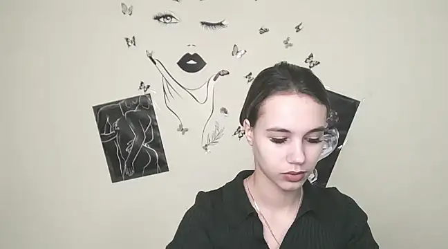 Snapshot of _StAcY chatting on January 8, 2025, 12:58 pm  StAcY online show from January 8, 2025, 12:58 pm