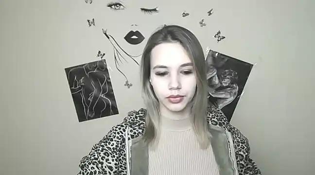 Snapshot of _StAcY chatting on January 11, 2025, 1:22 pm  StAcY online show from January 11, 2025, 1:22 pm