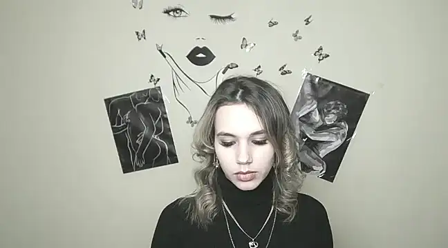 Snapshot of _StAcY chatting on January 15, 2025, 4:43 pm  StAcY online show from January 15, 2025, 4:43 pm