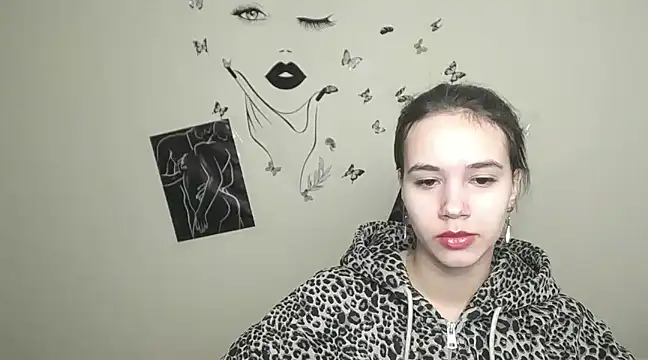 Snapshot of _StAcY chatting on February 18, 2025, 7:43 am  StAcY online show from February 18, 2025, 7:43 am