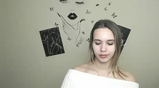 Snapshot of _StAcY chatting on February 19, 2025, 7:39 am  StAcY online show from February 19, 2025, 7:39 am