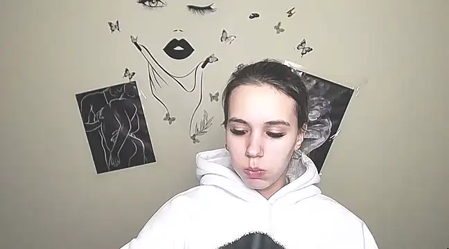 Snapshot of _StAcY chatting on March 11, 2025, 1:45 pm  StAcY online show from March 11, 2025, 1:45 pm