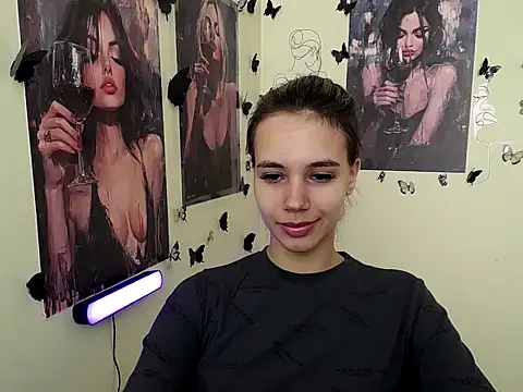 Snapshot of _StAcY chatting on September 14, 2025, 6:34 am  StAcY online show from September 14, 2025, 6:34 am