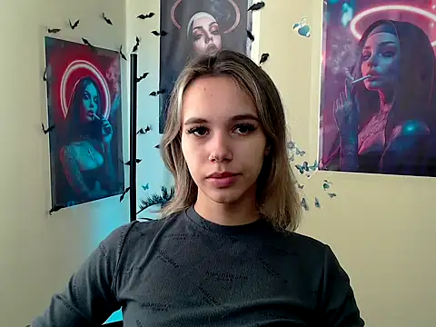 Snapshot of _StAcY chatting on September 20, 2025, 6:14 am  StAcY online show from September 20, 2025, 6:14 am