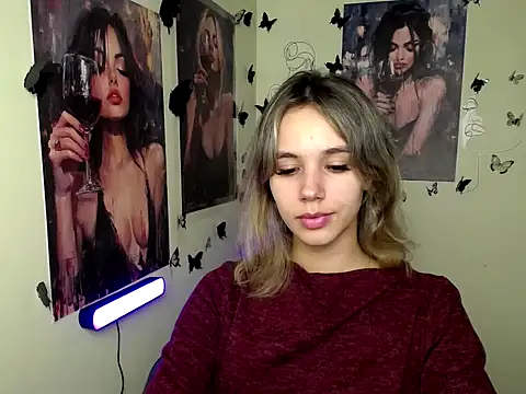 Snapshot of _StAcY chatting on October 7, 2025, 12:24 pm  StAcY online show from October 7, 2025, 12:24 pm