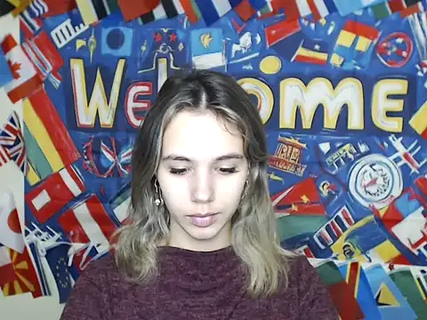 Snapshot of _StAcY chatting on October 18, 2025, 12:17 pm  StAcY online show from October 18, 2025, 12:17 pm