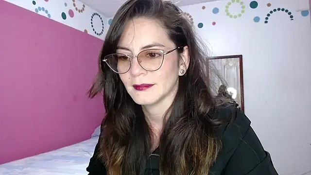 Hanny 24 online show from April 17, 2026, 12:46 am