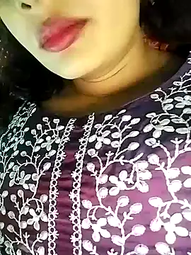 Snapshot of Miss-Siyaa chatting on December 5, 2024, 2:11 pm Miss-Siyaa online show from December 5, 2024, 2:11 pm