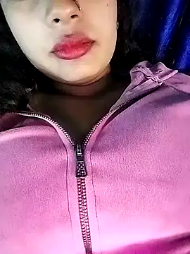 Snapshot of Miss-Siyaa chatting on December 16, 2024, 6:27 pm Miss-Siyaa online show from December 16, 2024, 6:27 pm