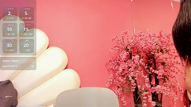 Genesis Sanders online show from December 17, 2024, 7:40 am