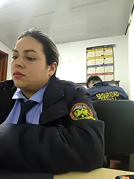 DULCE  26 online show from September 28, 2025, 10:04 pm