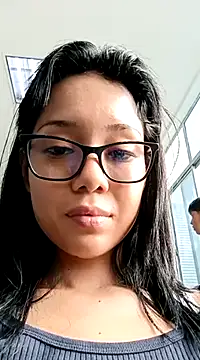 sophiaFoster4u online show from February 17, 2025, 3:53 pm