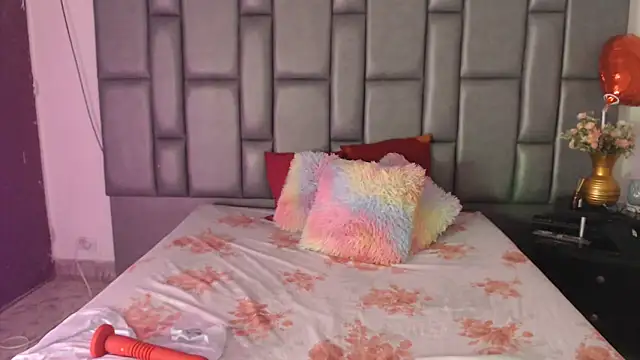 sophiaFoster4u online show from March 12, 2025, 2:34 pm