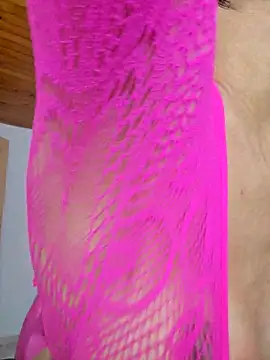 Shermie24 online show from November 5, 2025, 3:17 am