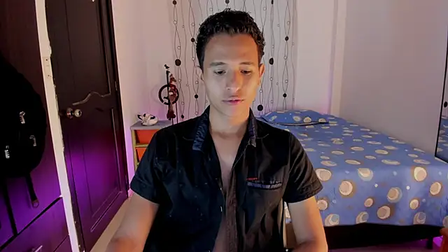 alessandro wizard online show from March 14, 2025, 9:54 pm