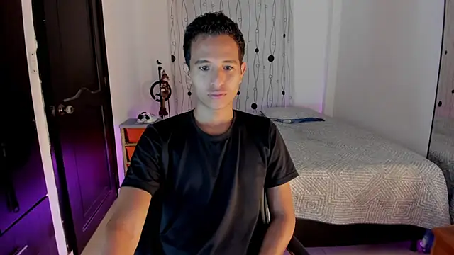 alessandro wizard online show from March 18, 2025, 10:04 pm