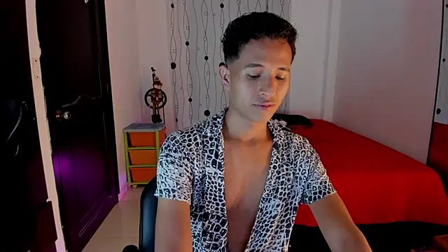 alessandro wizard online show from March 21, 2025, 3:33 am
