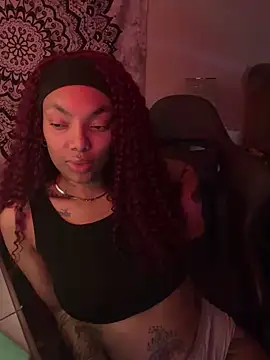 Snapshot of butterflybootyy chatting on December 12, 2024, 5:10 am butterflybootyy online show from December 12, 2024, 5:10 am