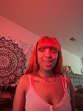 Snapshot of butterflybootyy chatting on October 6, 2025, 3:09 pm butterflybootyy online show from October 6, 2025, 3:09 pm