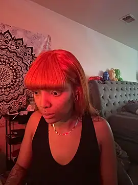 Snapshot of butterflybootyy chatting on October 16, 2025, 1:34 pm butterflybootyy online show from October 16, 2025, 1:34 pm