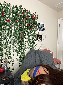 Snapshot of butterflybootyy chatting on November 1, 2025, 2:30 pm butterflybootyy online show from November 1, 2025, 2:30 pm