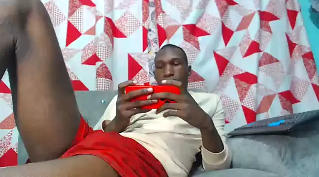 Snapshot of black30cmdick chatting on January 8, 2025, 5:37 am black30cmdick online show from January 8, 2025, 5:37 am
