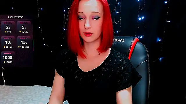 Snapshot of AgathaNoxe chatting on February 25, 2025, 8:51 pm AgathaNoxe online show from February 25, 2025, 8:51 pm