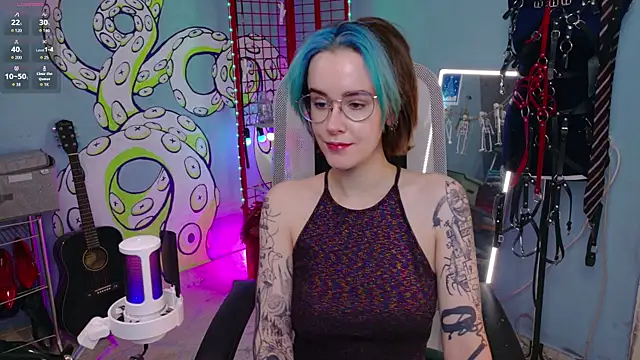 Cumpotik Eve online show from April 19, 2026, 5:18 am