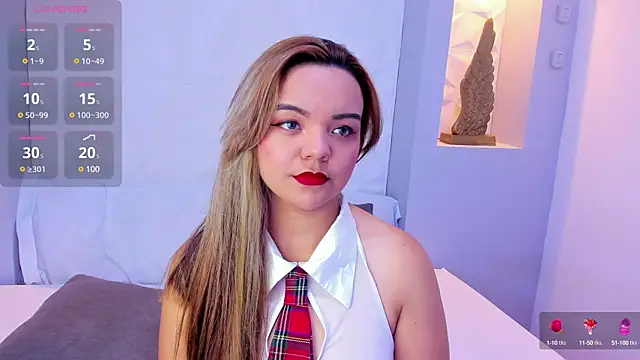 Snapshot of EmilyRouss_ chatting on January 20, 2025, 7:14 pm EmilyRouss online show from January 20, 2025, 7:14 pm