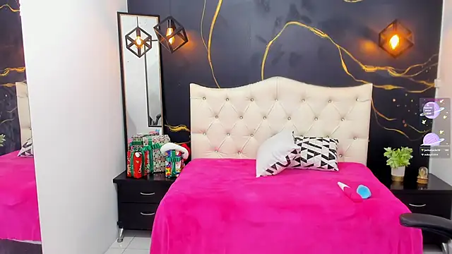 lizortiz online show from December 7, 2024, 9:55 pm