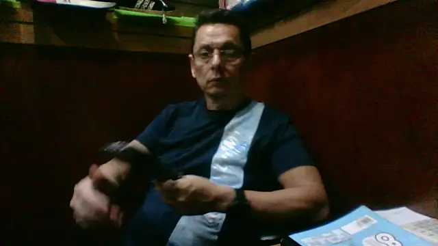 Snapshot of MarcusKelvin chatting on November 7, 2025, 2:39 pm MarcusKelvin online show from November 7, 2025, 2:39 pm