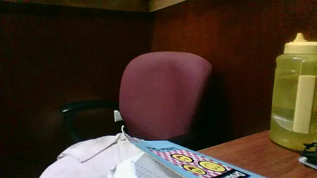 Snapshot of MarcusKelvin chatting on November 9, 2025, 2:15 pm MarcusKelvin online show from November 9, 2025, 2:15 pm