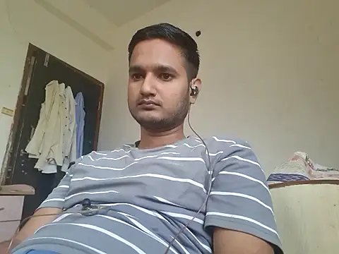 Jonrobinso online show from November 19, 2025, 5:18 am