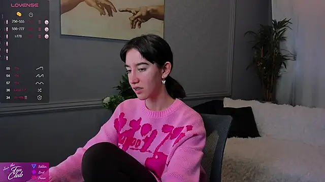 Snapshot of Belle_Via chatting on January 22, 2025, 5:26 am Belle Via online show from January 22, 2025, 5:26 am
