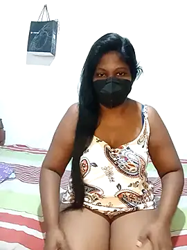 Aroma Sl online show from November 7, 2025, 2:22 am