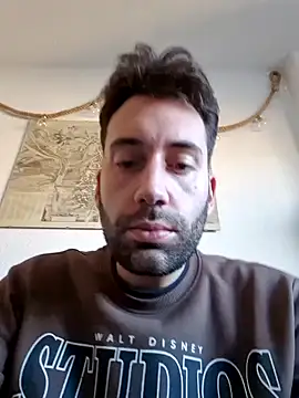 Snapshot of espanolmadrid chatting on December 29, 2024, 8:55 am espanolmadrid online show from December 29, 2024, 8:55 am