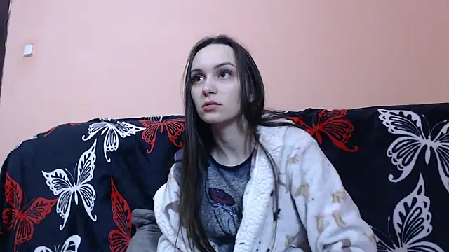 Snapshot of AlmaQueen chatting on January 10, 2025, 6:42 am AlmaQueen online show from January 10, 2025, 6:42 am