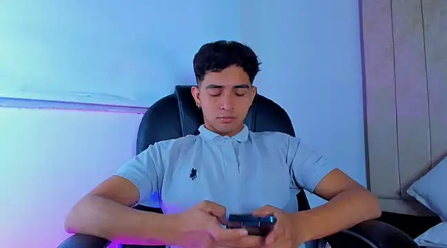 Muichiro tokito1 online show from March 3, 2025, 2:36 am