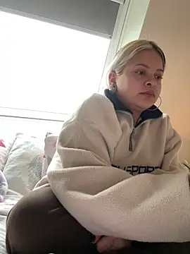 sammymoon online show from January 17, 2025, 9:17 am