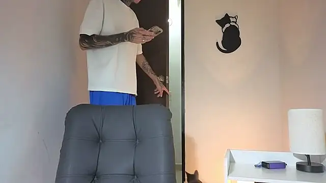 Saturno v online show from November 30, 2025, 5:11 am