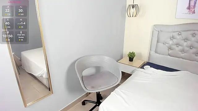 escarleth   online show from March 26, 2026, 1:38 pm