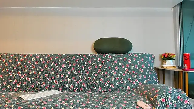 Tinabell22 online show from March 31, 2026, 5:30 am