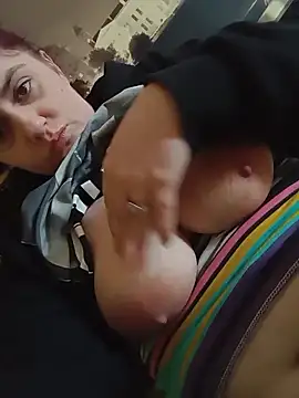 lilbishmiss online show from February 11, 2026, 2:44 pm