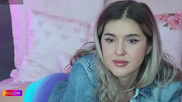 Sarah-Hart online show from February 18, 2025, 8:38 am