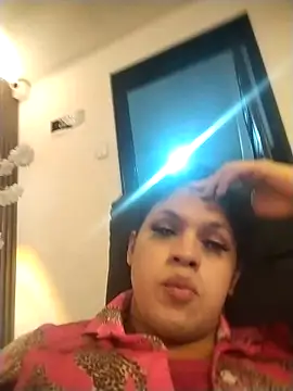 kimCosseyy online show from March 13, 2026, 2:07 am