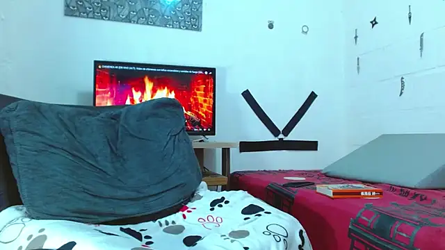 targuerian22 online show from January 18, 2025, 4:04 am