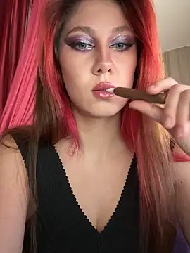 Snapshot of ChloesTem chatting on November 20, 2025, 10:48 am ChloesTem online show from November 20, 2025, 10:48 am