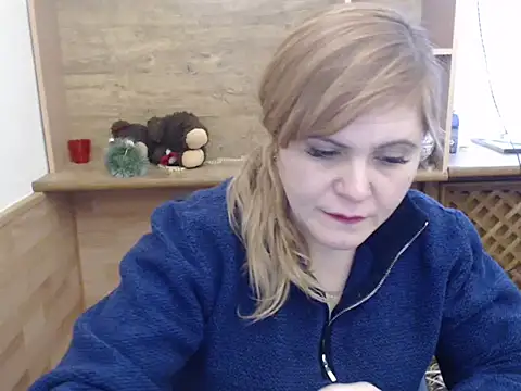 DaniellaKiss online show from January 17, 2026, 1:05 pm